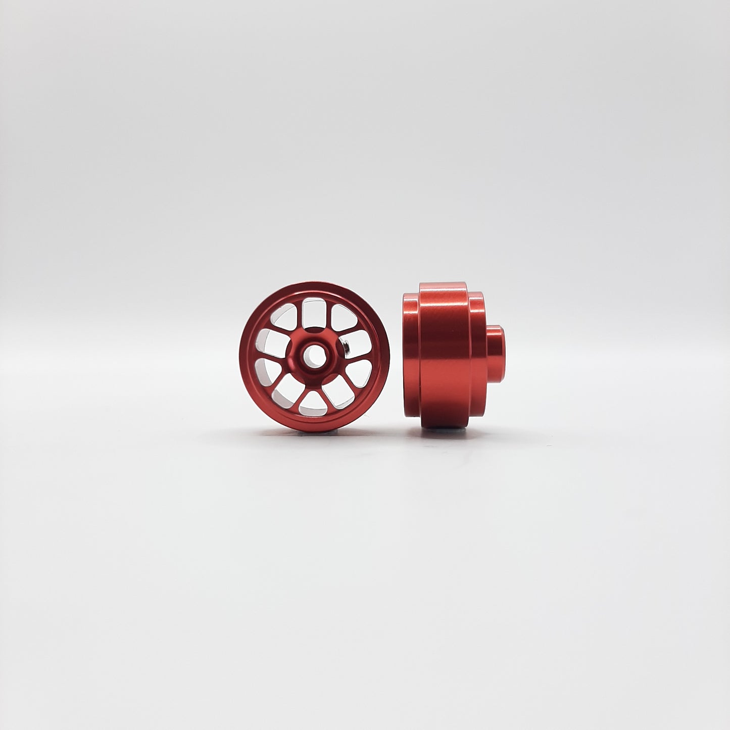 Staffs Slot Cars UK STAFFS220 STAFFS Hyper 15.8mm x 8.5mm Red Alloy Wheel