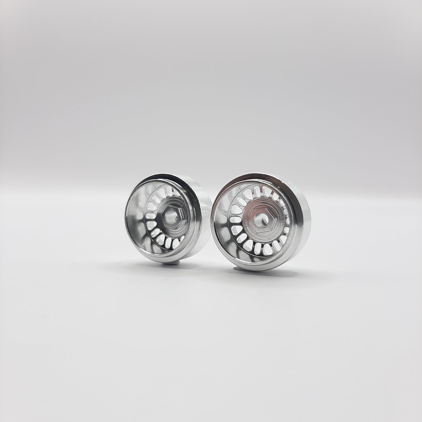 Staffs Slot Cars UK STAFFS101 STAFFS 15.8 X 8.5 BBS STYLE DEEP DISH (FRONT) ALLOY